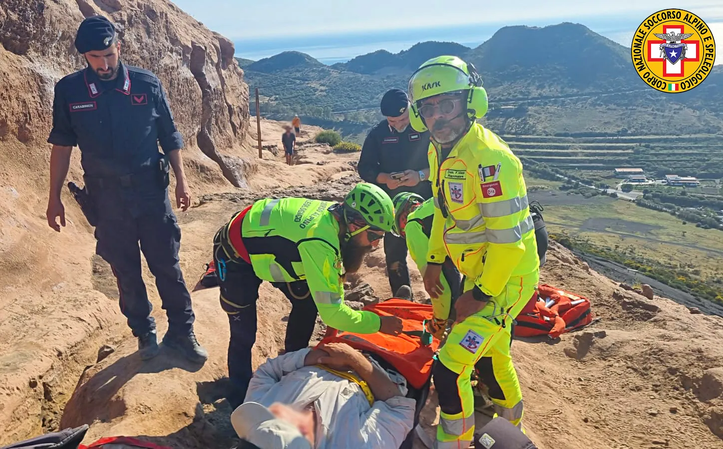 Etna e Vulcano, soccorsi motociclisti e un turista tedesco