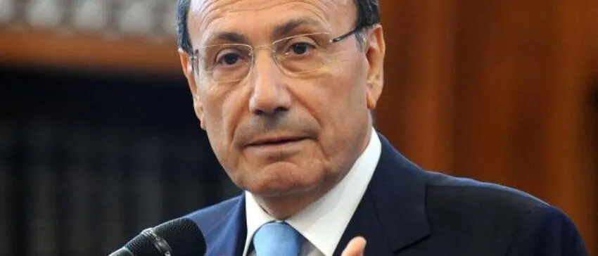 Rifiuti, vertice in prefettura a Catania: nuova ordinanza di Schifani