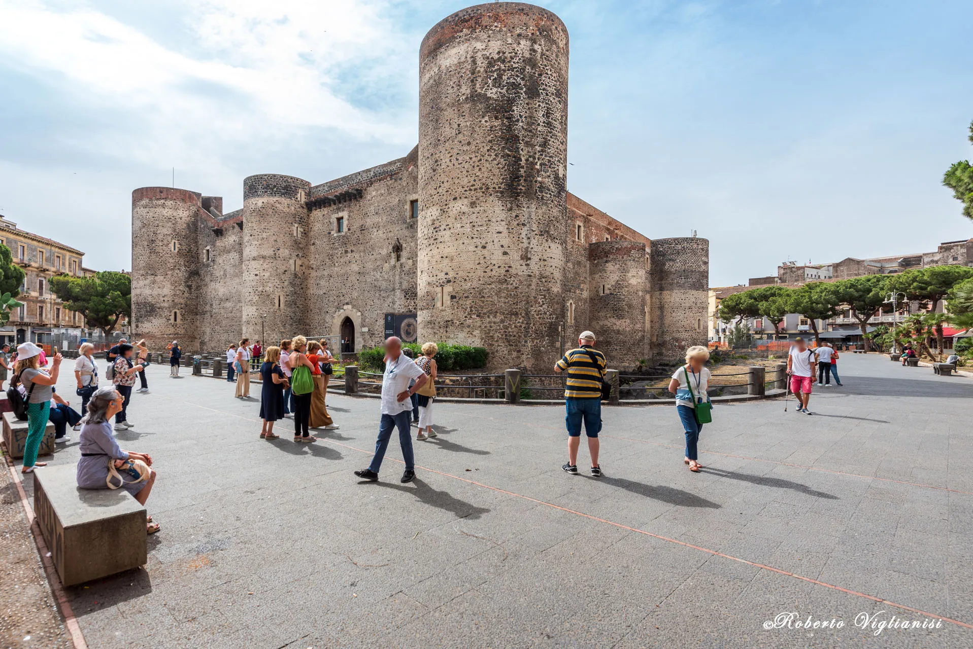 Catania, piazza Federico II diventa pedonale