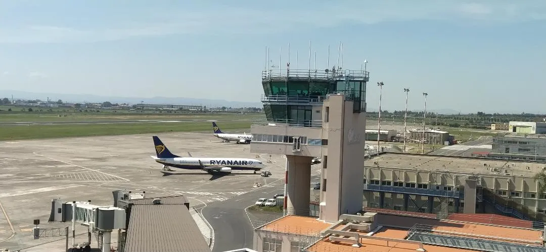 Aeroporto di Catania, Finanza impegnata nel contrasto al contrabbando di “bionde”