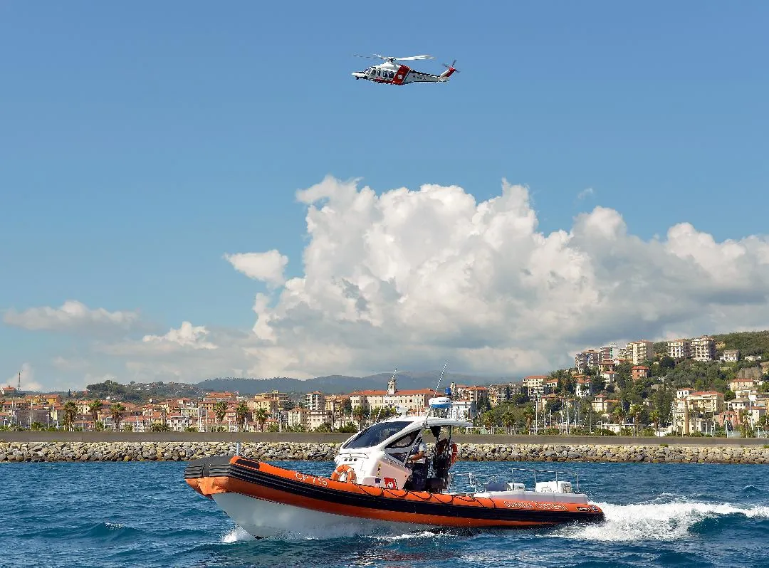 Bayesian, recuperati 4 corpi all’interno dell’imbarcazione