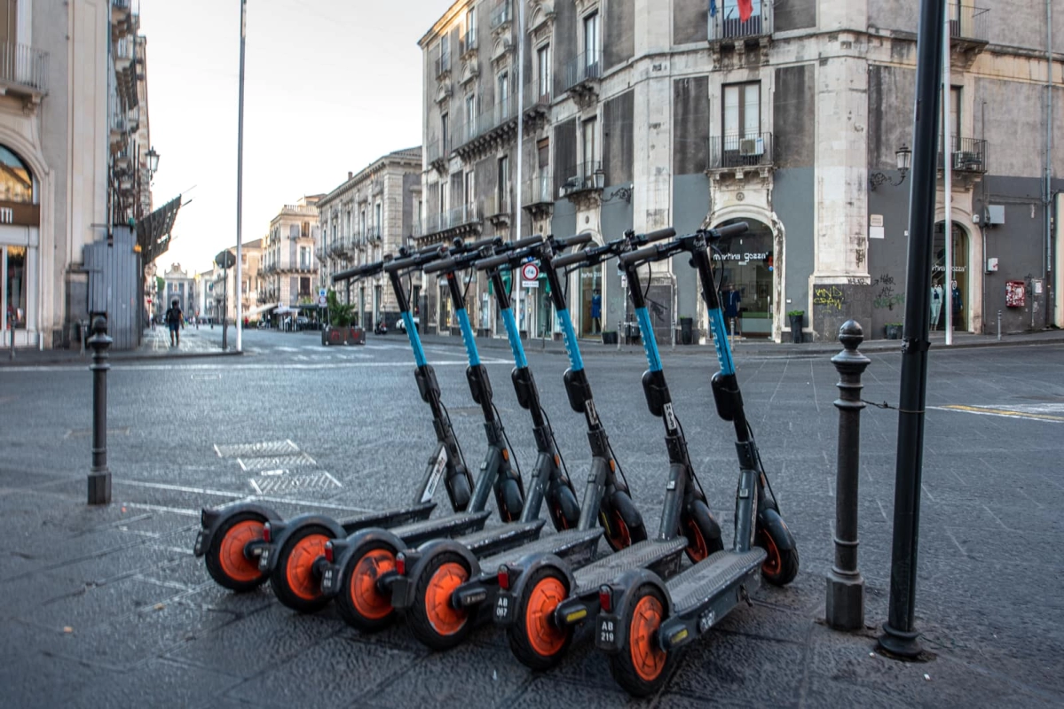 Palermo, rubati 120 monopattini elettrici