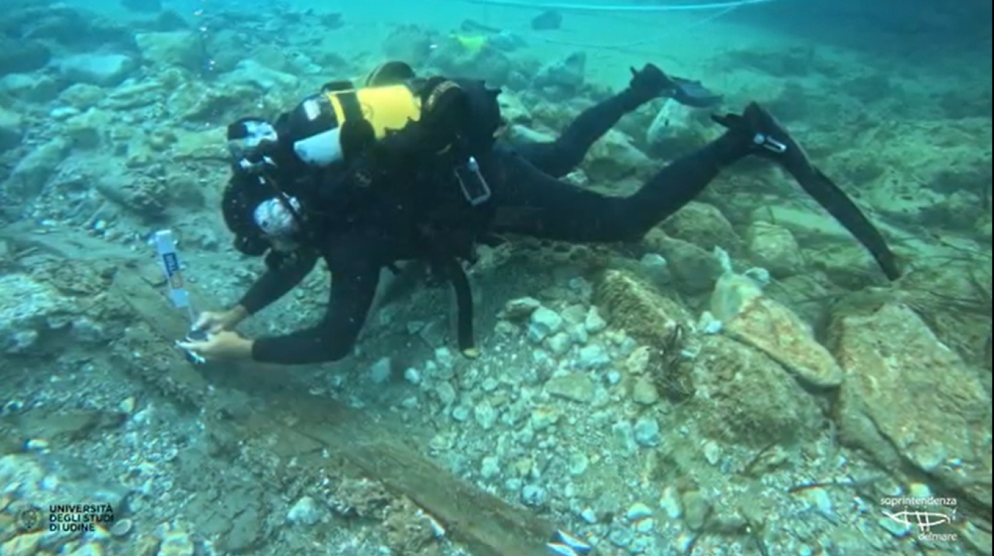Beni culturali, ritrovato relitto arcaico nelle acque di Santa Maria del Focallo