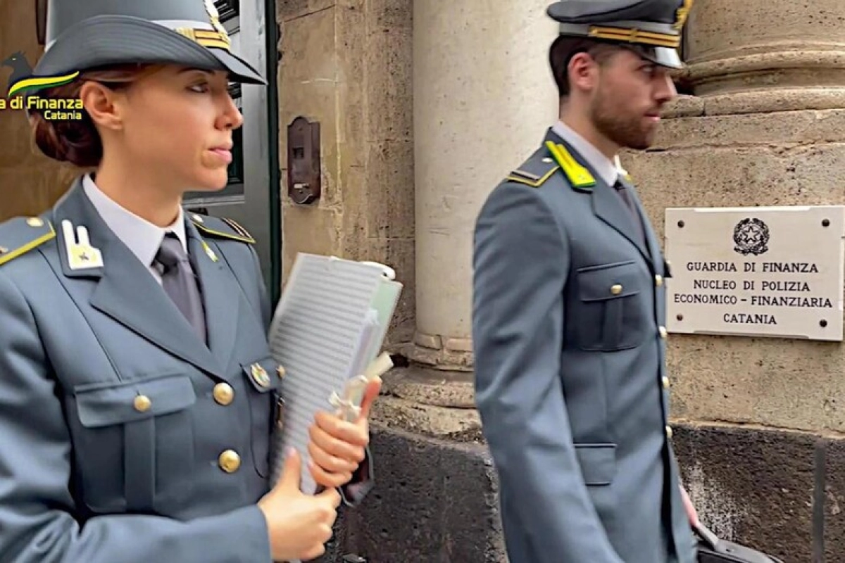 Catania, smaltimento rifiuti: società evade fisco per quasi 100 milioni di euro