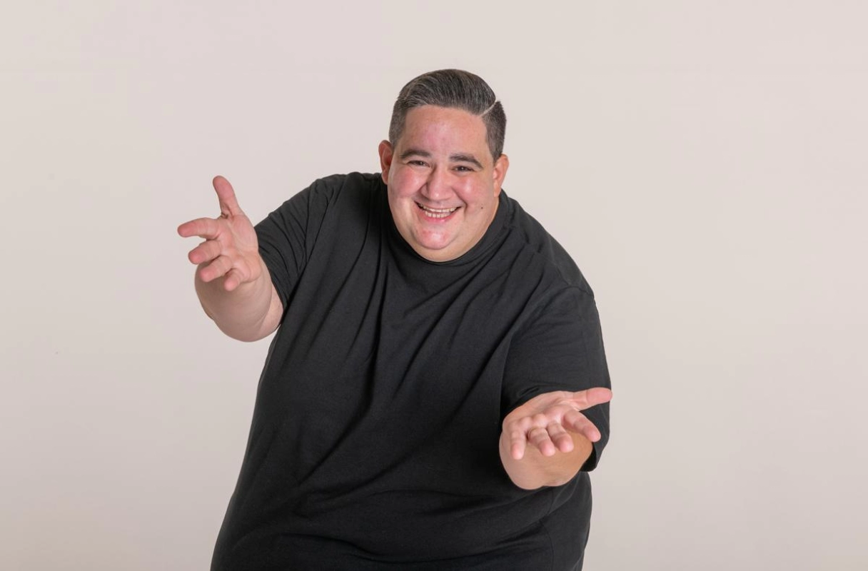 Carmelo Caccamo mattatore dell’estate con il suo one man show a Zafferana Etnea