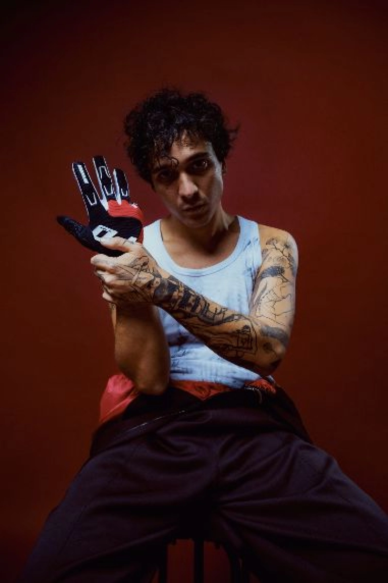 Tananai arriva in Sicilia con un doppio live, Palermo e Catania