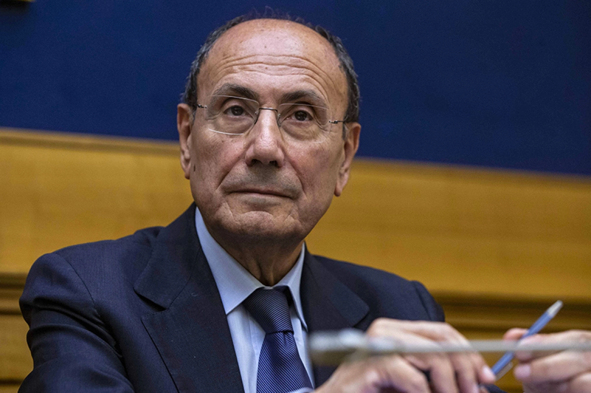 Bufera sulla Dc, Schifani ritira le deleghe agli assessori Albano e Messina