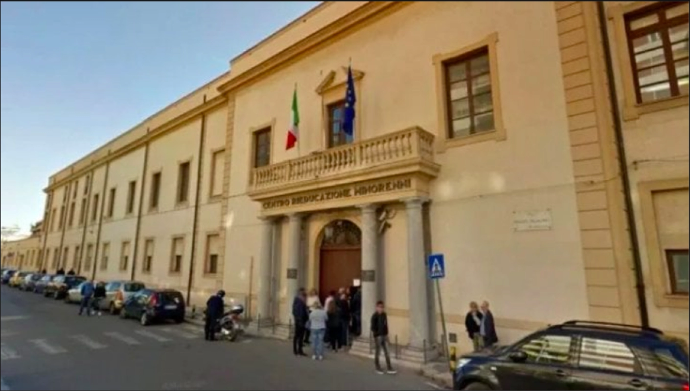 Allontanato dalla famiglia il figlio dell’amante di Messina Denaro